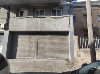 Local commercial à Montcada Centre - La Ribera. Local en venta en c. del turo..., montcada i reixac, barcelona