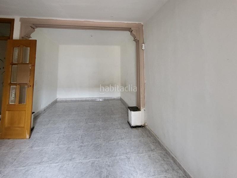 Foto 50cda624-51db-4789-b1bd-06f585a50167. Maison avec parking dans Creu Alta Sabadell