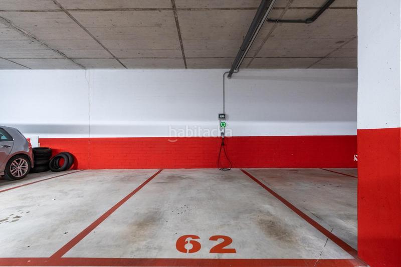 Foto 8f4fb355-3f3f-4259-91d8-4727d86cace4. Appartement avec chauffage parking dans Eixample Sabadell