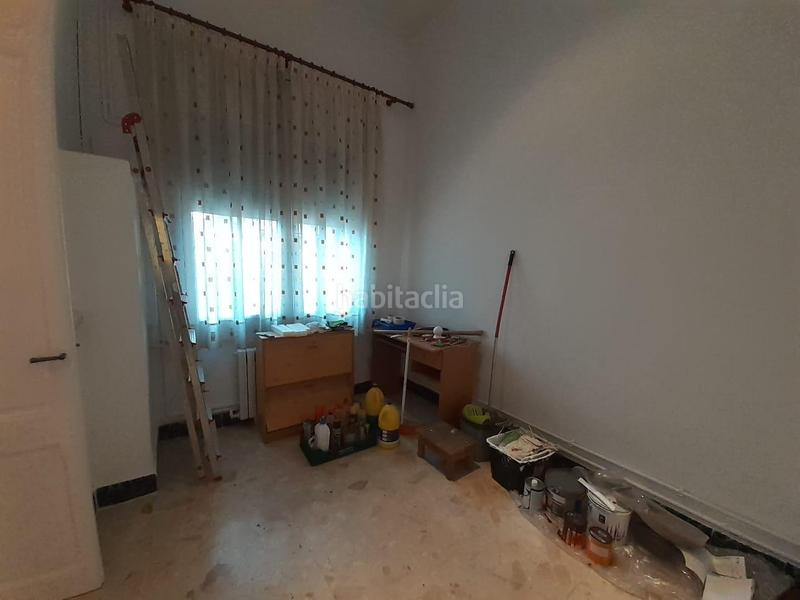 Foto 707f42d0-5908-4d1e-8ced-e49c6e7d7235. Lloguer casa amb calefacció a Centre Sabadell