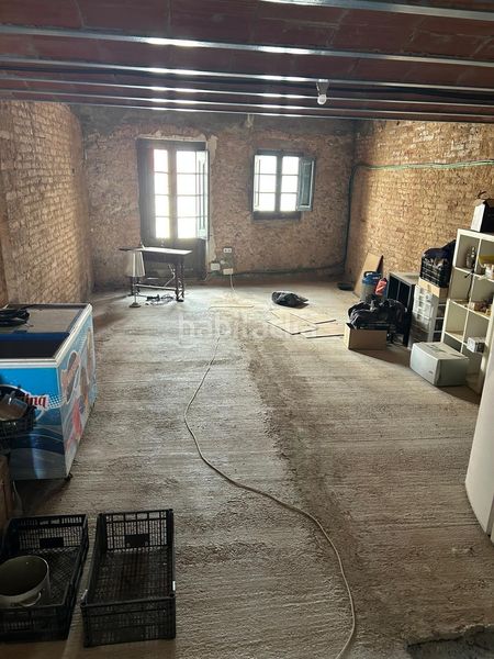 Foto ab742d66-1908-4167-91dd-3b6faf292245. Casa a Barri del Centre Terrassa