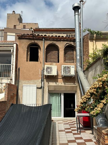 Foto db14b16f-422e-4596-818f-a6b5637c0556. Casa a Barri del Centre Terrassa