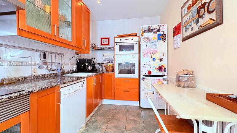 Foto a464050a-d003-4038-a603-13e1bdafde71. House with heating parking in Can Deu Sabadell