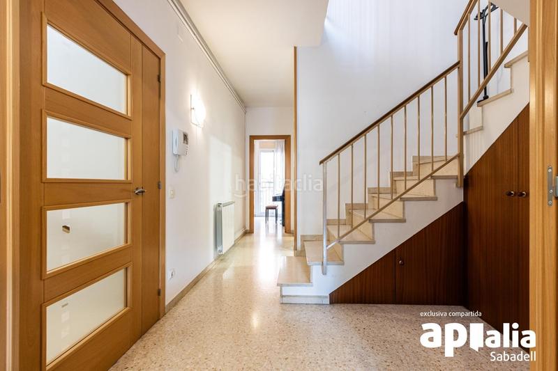 Foto bbf88490-4b53-480e-a9b3-21793457189e. Maison avec chauffage parking dans Creu Alta Sabadell