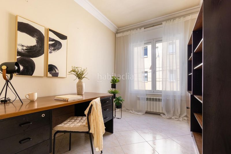 Foto 571a866d-c8a9-4a84-9f0b-2f2da76203a1. Casa adossada amb aparcament a Creu Alta Sabadell