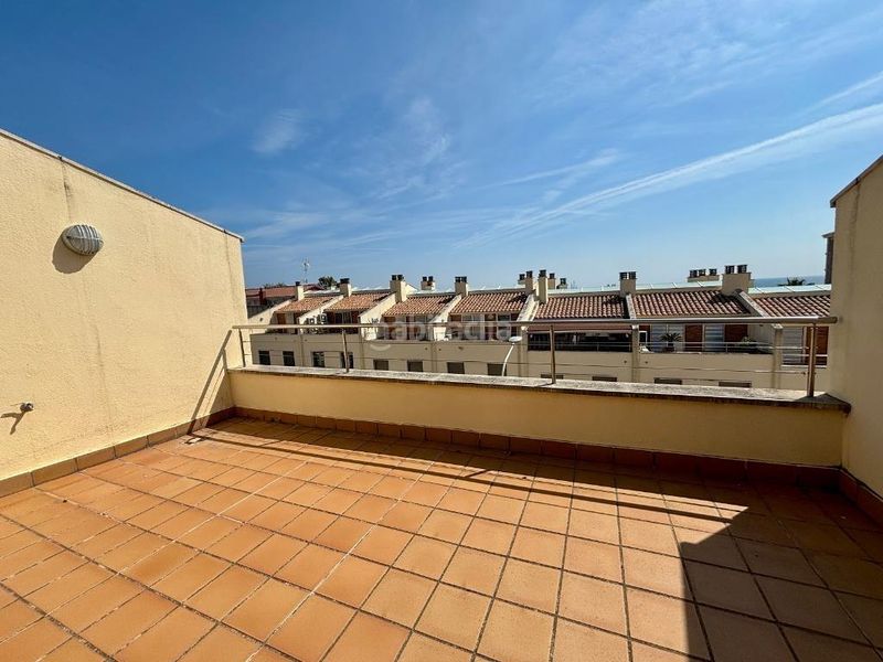 Foto 3f5d49da-9a45-4c78-9254-67b5fd88625f. Àtic amb aparcament piscina a El Balís Sant Andreu de Llavaneres