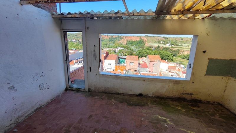 Foto 0c4edf20-757b-42ab-9edb-3ebb798669a4. Casa a Can Puiggener Sabadell
