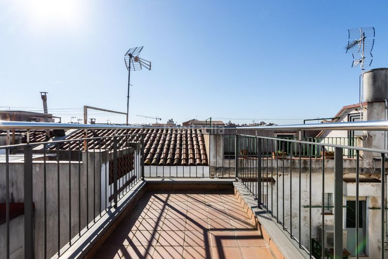 Foto a530b48b-a4ff-465c-b349-6145c64ae2ce. Casa amb calefacció aparcament a Gràcia Sabadell