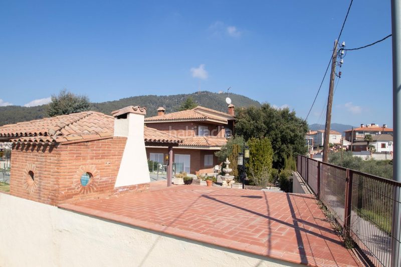 Foto fc710c15-38a6-410b-99d0-626de7f71c1b. Casa amb aparcament a Eixample - Can Bogunyà Castellar del Vallès