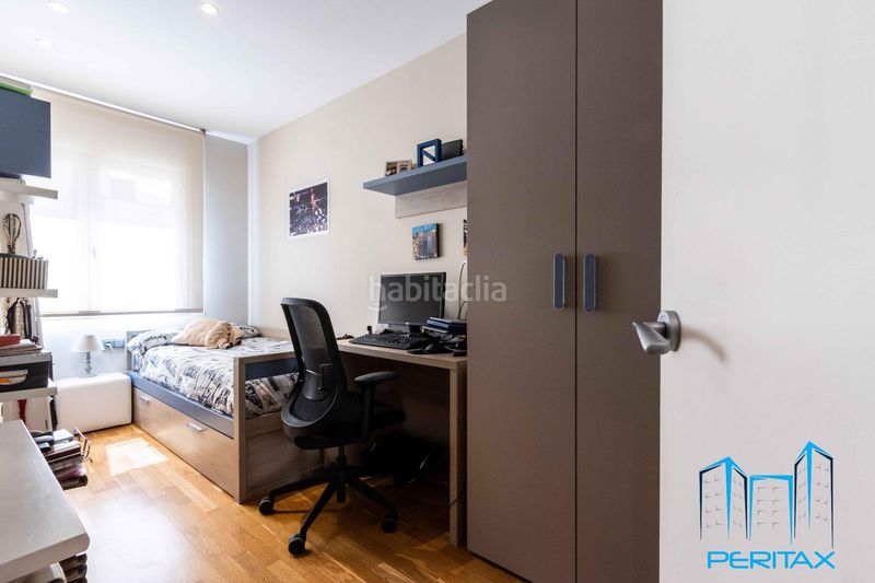 Foto 672a1640-7e5e-4186-b817-65902636f854. Casa amb calefacció aparcament a Creu Alta Sabadell