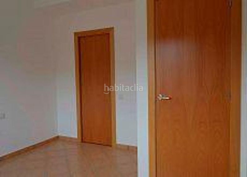 Foto 2839f13d-dd63-4e82-939a-c3085de20ad3. Casa adossada amb calefacció aparcament a Sentmenat