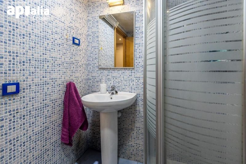 Foto 547c670f-0afc-42a3-986f-bbd128951c0b. Flat with heating parking in Eixample Sabadell