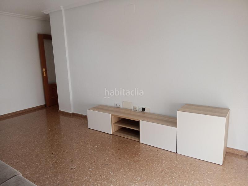 Foto 1cff7af2-a4f9-40e1-856f-2387769348a8. Alquiler piso vivienda amueblada con garaje y ascensor en Elche / Elx