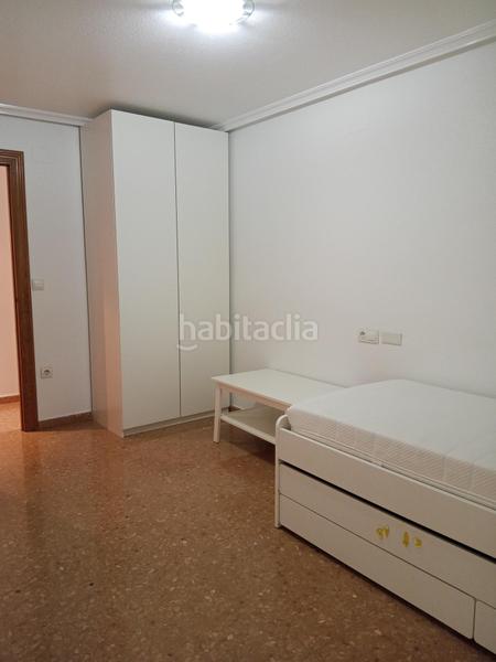 Foto 30e70815-7a1e-43c0-b63a-cc96a22ffdf7. Alquiler piso vivienda amueblada con garaje y ascensor en Elche / Elx