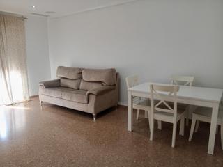 Location Appartement à Carrús Oeste. Vivienda amueblada con garaje y ascensor