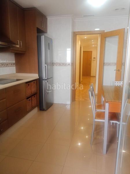 Foto a41fae94-ebbf-42ba-ac79-6e28f5a5272b. Lloguer pis a Centro Elche / Elx