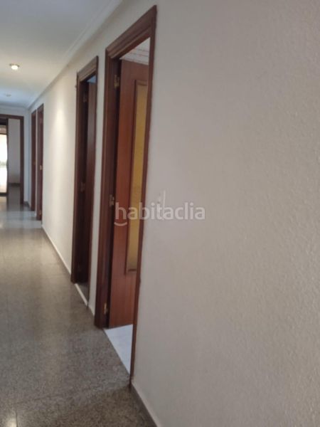 Foto d1087467-632d-438f-b6c4-a8f6881fa56b. Pis amb aparcament a Carrús Oeste Elche / Elx