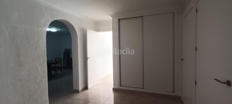Foto d41229c4-52b8-45d3-b38a-3ee4e737c8cb. Xalet amb aparcament piscina a Benferri