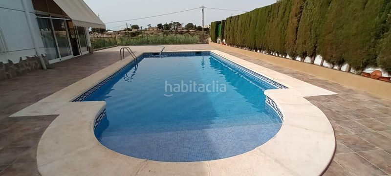 Foto 48732dc5-db7c-48ed-b529-6fc7a07e41aa. Xalet amb aparcament piscina a Jubalcoi Elche / Elx