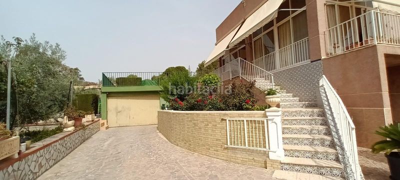 Foto 49b6825d-35a5-4c79-8889-dfdf8dc7f6ac. Xalet amb aparcament piscina a Jubalcoi Elche / Elx
