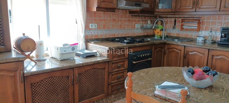 Foto b0936c6e-103a-4a56-a989-1632a2ecd992. Xalet amb aparcament piscina a Jubalcoi Elche / Elx