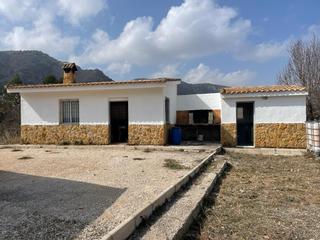 Casa en Tomelloso. Casa en la romana zona cavarrasa