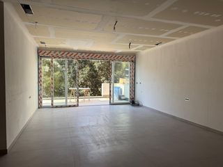 Etagenwohnung in Centro. Vivienda de 4 habitaciones y terraza al río centro ciudad