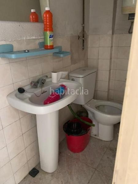 Foto ea4580a6-61c3-4b35-bebe-077e8fc1257d. Alquiler local comercial local con vado en pleno centro de elche en Elche / Elx