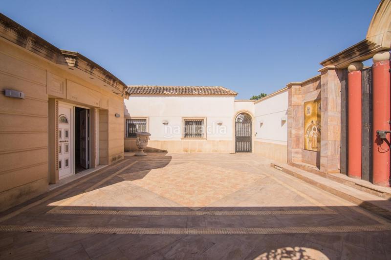 Foto 0c7184b9-7439-433c-bc9d-06286635cb0f. Chalet with heating parking pool in Peña de las Águilas Elche / Elx