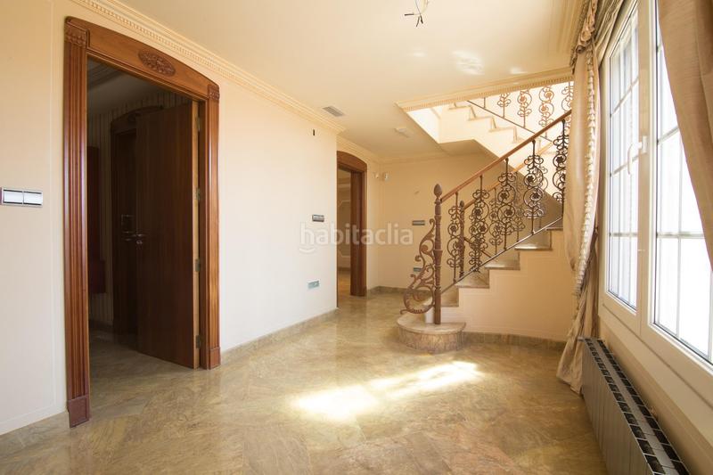 Foto 1a10ee61-e08a-44b2-b326-47c11888056c. Chalet with heating parking pool in Peña de las Águilas Elche / Elx