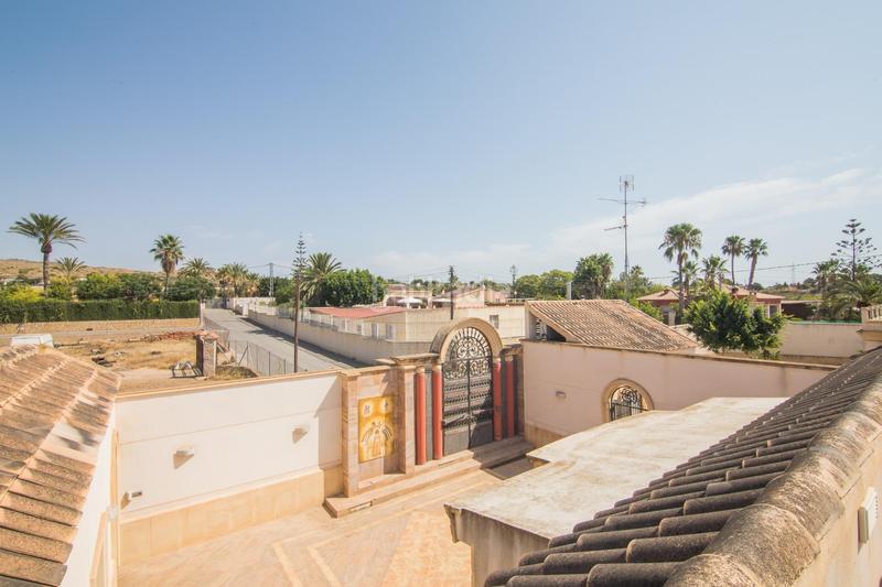 Foto 1de09c36-24f8-46e0-a96f-3dea49fd3907. Chalet with heating parking pool in Peña de las Águilas Elche / Elx