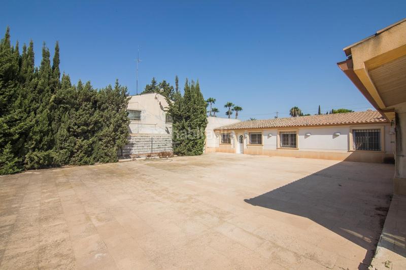 Foto 1f5a3f6b-9973-4ef4-84e5-ff534d3020e9. Chalet with heating parking pool in Peña de las Águilas Elche / Elx