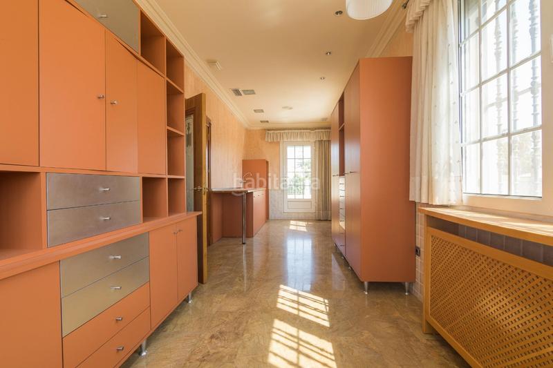 Foto 860cee98-3b22-4176-8c4a-dfe0ec04a3b2. Chalet with heating parking pool in Peña de las Águilas Elche / Elx