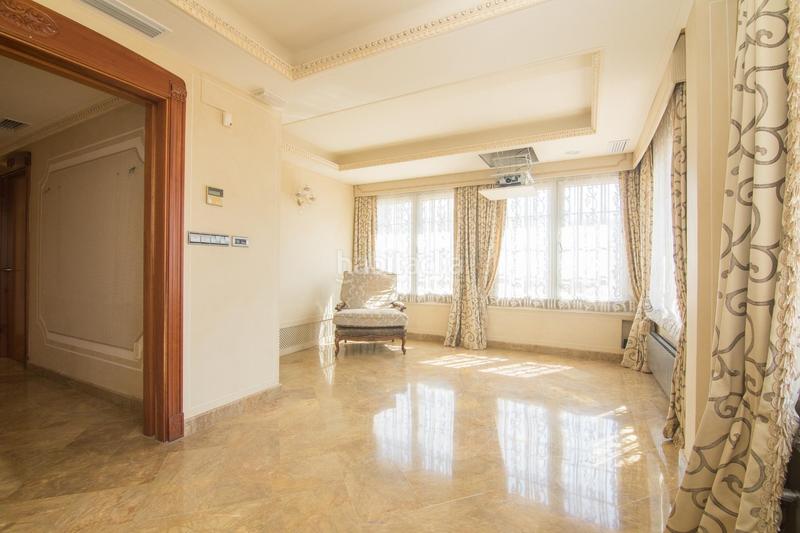 Foto d575812c-f9e7-4a86-b3ea-381fd55676dc. Chalet with heating parking pool in Peña de las Águilas Elche / Elx