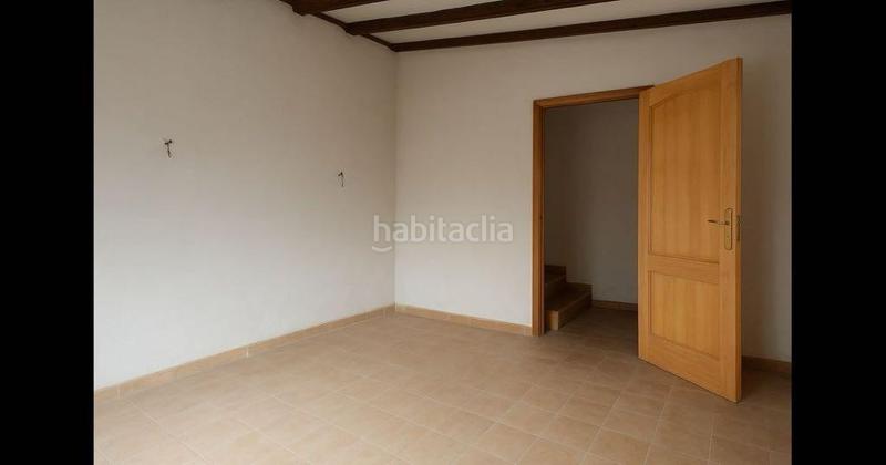 Foto 9c4b840f-8552-40db-88b3-ba46355ae21c. Masia a Huesa