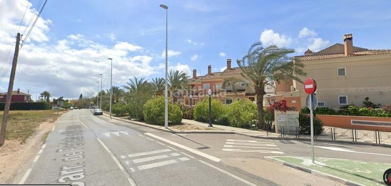 Foto 7162a761-2fa3-4551-88ae-897a9e7a81f0. Chalet avec parking dans Perleta - Maitino Elche / Elx