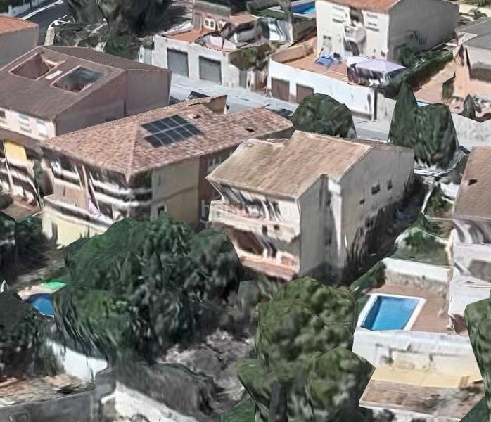 Foto 82c8810e-6884-47e9-bff4-fffb26ed44d8. Xalet amb aparcament a Segur de Calafell nucli urbà Segur de Calafell