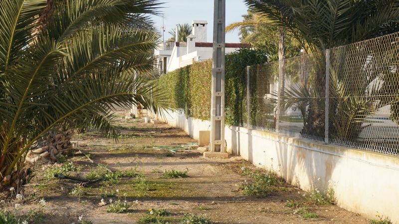 Foto 4d7e4316-5439-4ca0-a972-008e2b633404. Terreny residencial a Las Bayas Elche / Elx