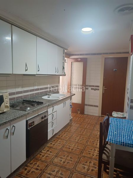 Foto 0abdeec3-a6d7-4835-b50c-63ddd3b6d09e. Pis a Reina Victoria - Miguel Hernández Elche / Elx