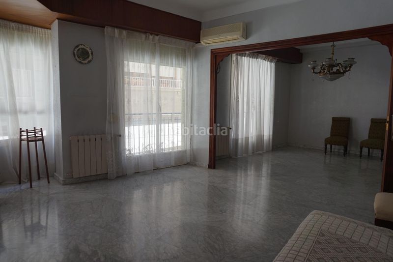 Foto 5105cca0-2174-4ad2-b1e0-534f8f3aac11. Flat in Centro Elche / Elx