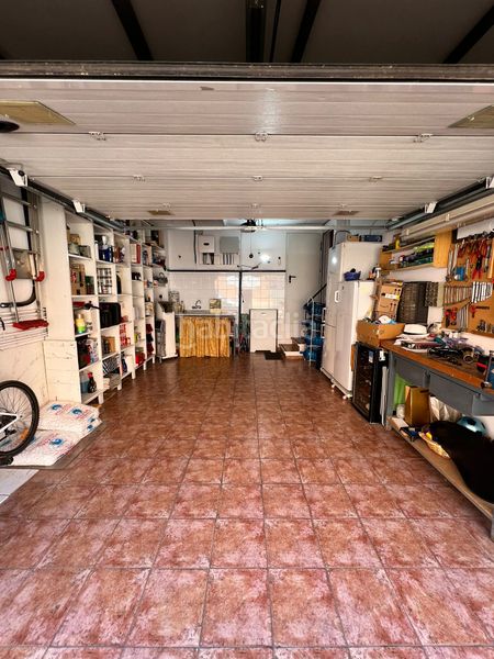 Foto 4a8580e9-fe7a-4d74-b969-9bfb59095054. Casa adossada amb calefacció aparcament a Nuevo Centro Sagunt