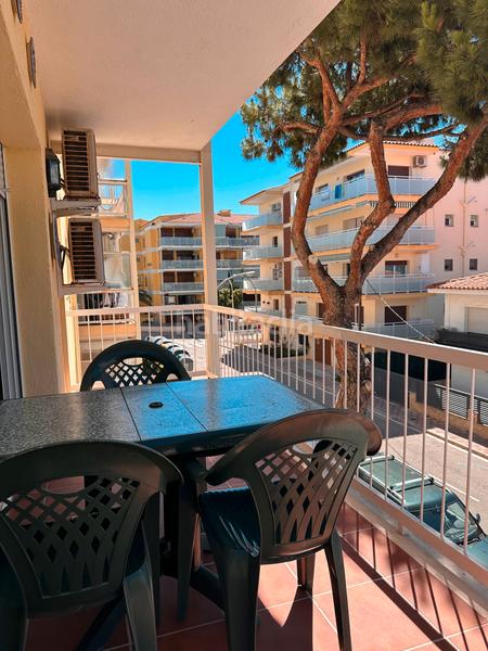 Foto 6ec22ddc-82ba-4694-b044-c2f6b287e89c. Alquiler piso ?? amplio apartamento con terraza y vistas al mar – regueral, puerto en Cambrils