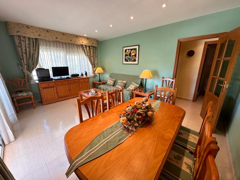 Foto e122ed4e-9c9a-43a6-96d2-a43dad5776bf. Alquiler piso ?? amplio apartamento con terraza y vistas al mar – regueral, puerto en Cambrils