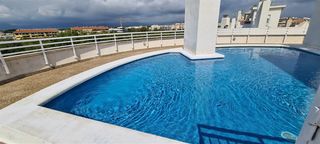 Rent Apartment in Port - Horta de Santa Maria. ?? piso luminoso con vistas al puerto – para julio y agosto
