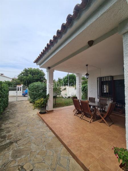 Foto 87d953ec-5969-4274-8aed-992b2addadb2. Alquiler casa adosada ?? chalet individual con jardín – alquiler de temporada en Cambrils