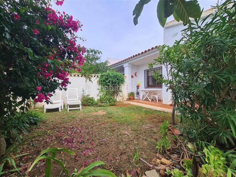 Foto b8ba31d0-c692-4847-9686-bf9fde328c06. Alquiler casa adosada ?? chalet individual con jardín – alquiler de temporada en Cambrils
