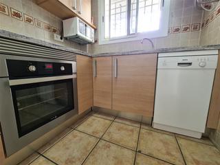 Rent Apartment in Avinguda de manuel de falla 36. ?? apartamento con garaje en zona bahía – cambrils (temporada de