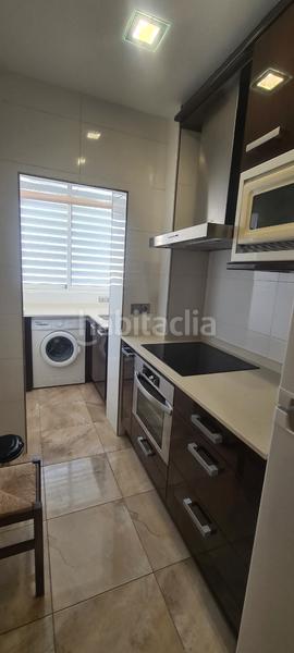 Foto 5b591c81-2397-4e77-aabf-1aa39259507a. Apartament a avinguda de la diputació 49 a Els Esquirols Cambrils