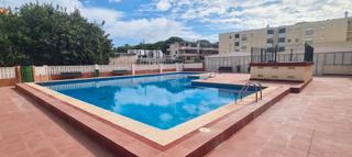 Apartamento en Avinguda de la diputació 49. Apartamento muy cerca de la playa