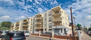 Apartament a Avinguda de la diputaci 49. Apartamento muy cerca de la playa